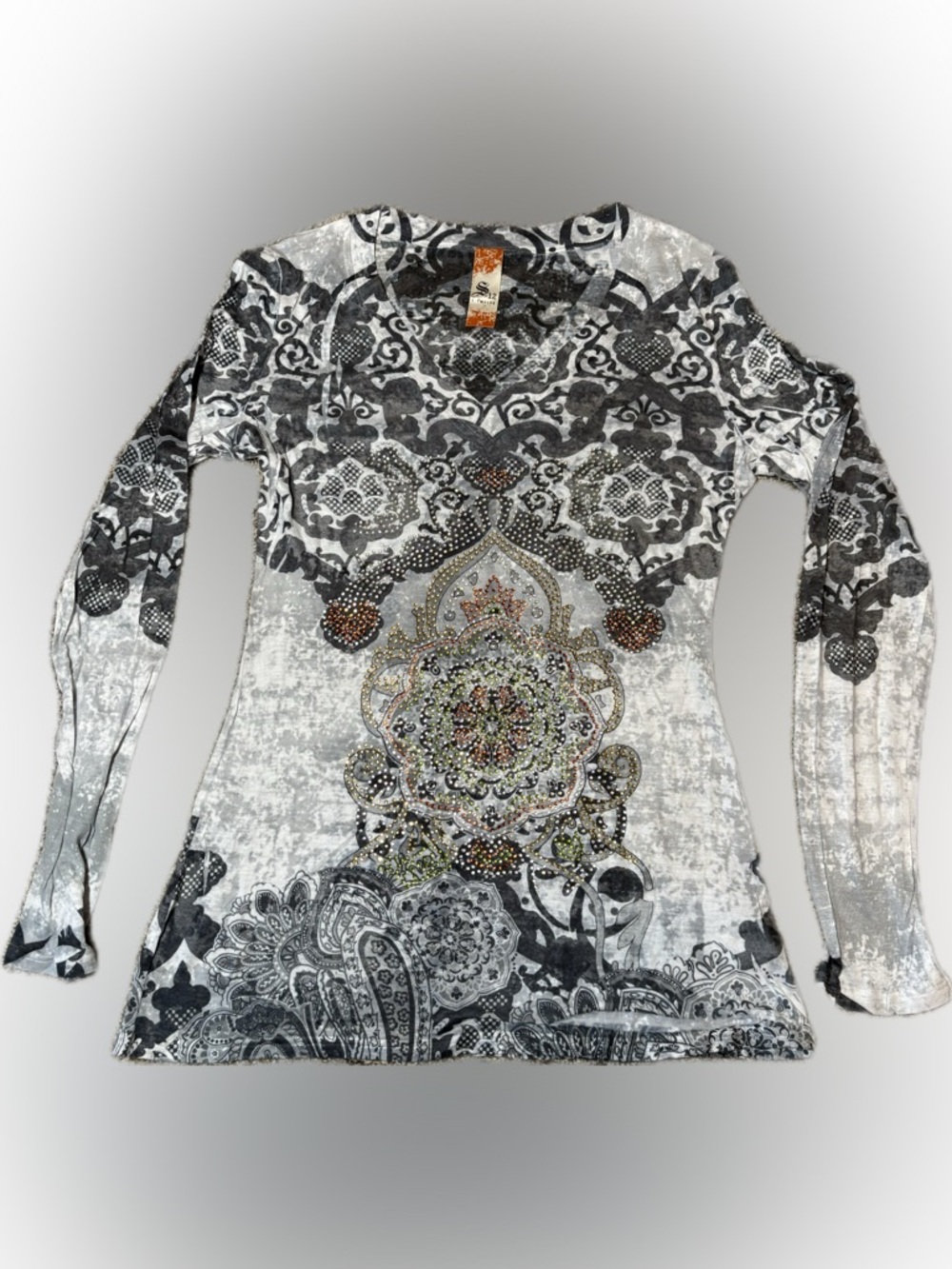 E89 S-Twelve Gray Printed Long Sleeve V-Neck Top w/Embellished Medallion, Size L